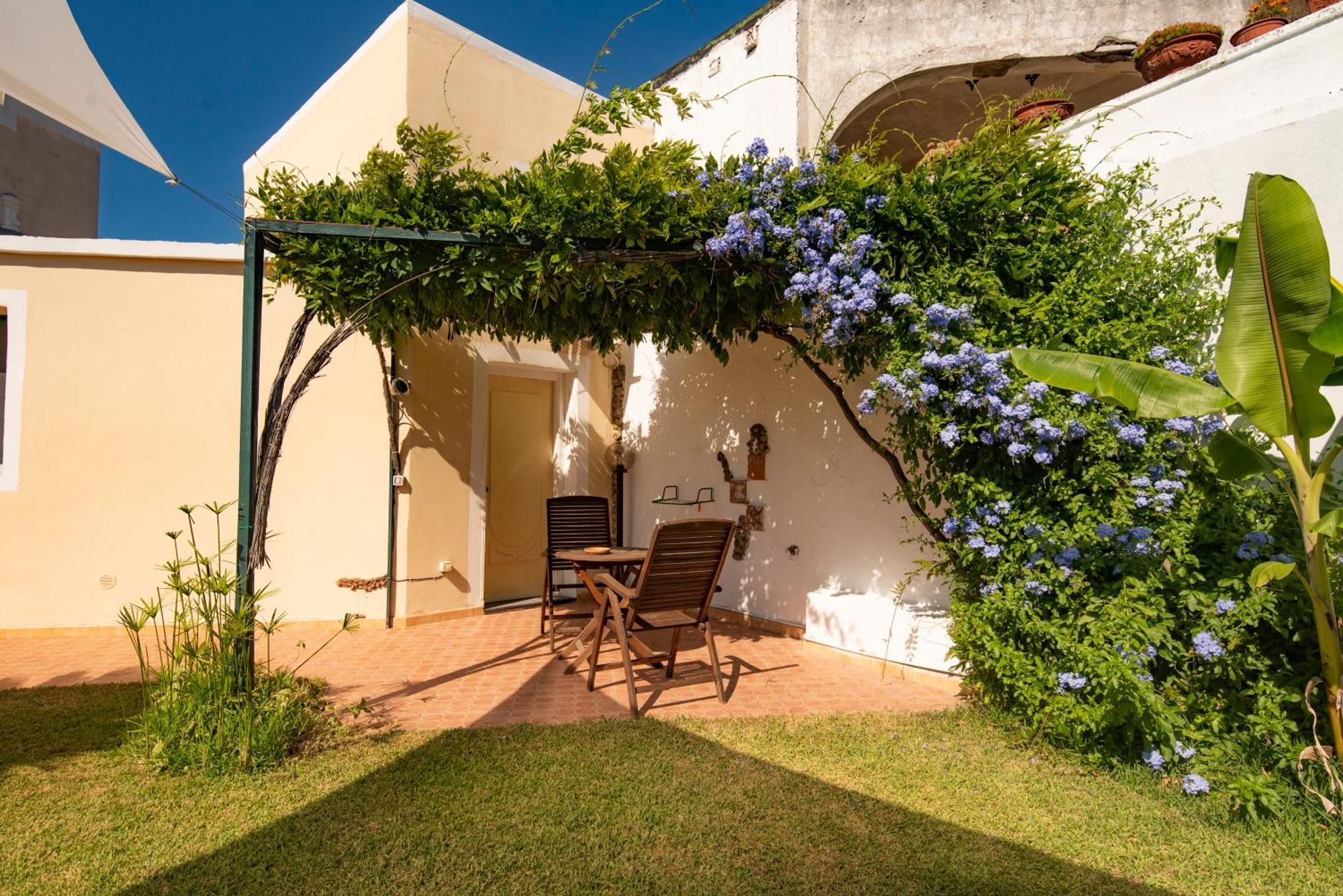 Hotel Savoia Procida Exterior foto